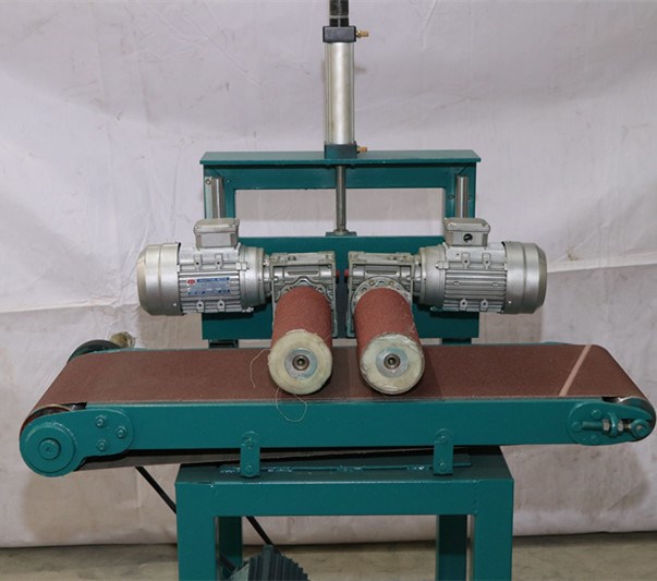 萬邦木工機(jī)械   新型自動(dòng)平砂