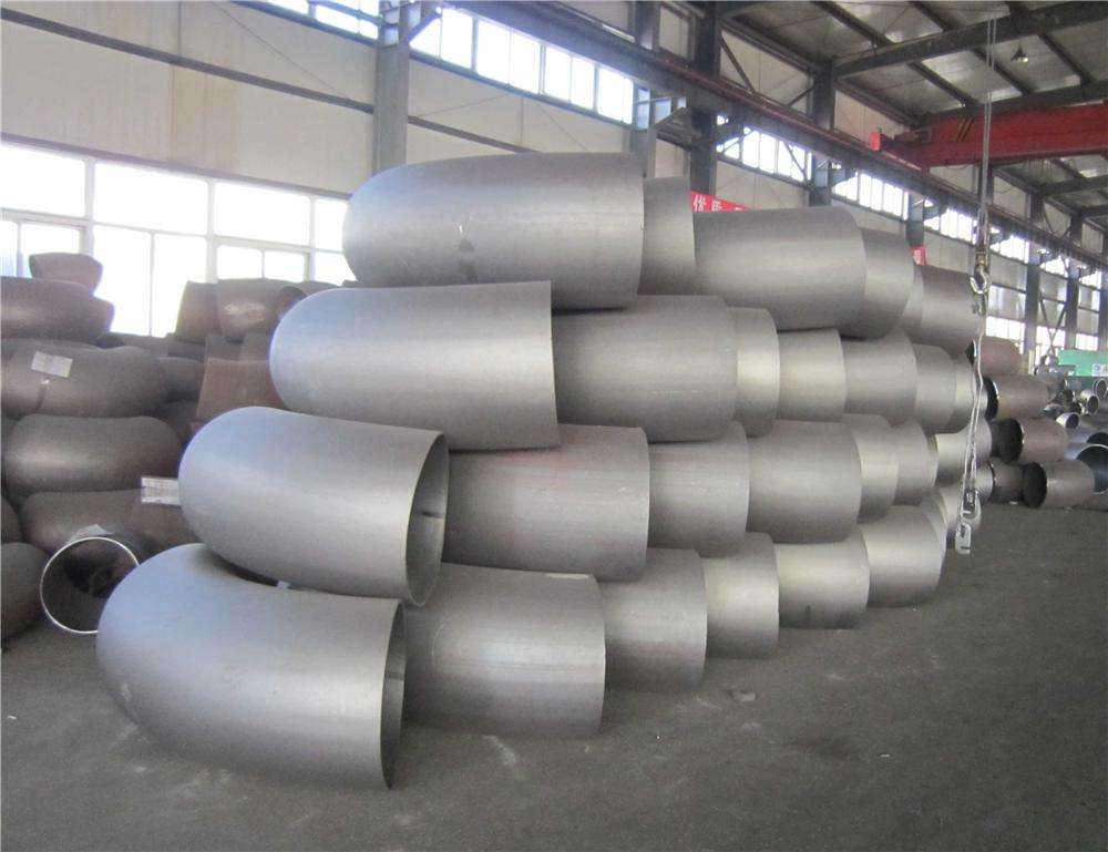 廠家直銷304不銹鋼彎頭，90度焊接彎頭，不銹鋼沖壓彎頭，*無(wú)縫，*