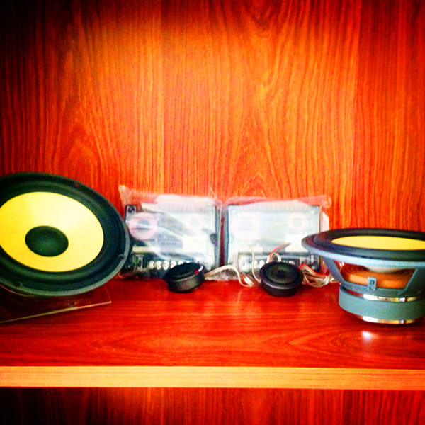 濰坊汽車音響改裝 濰城成功音響改裝 法國勁浪165KR