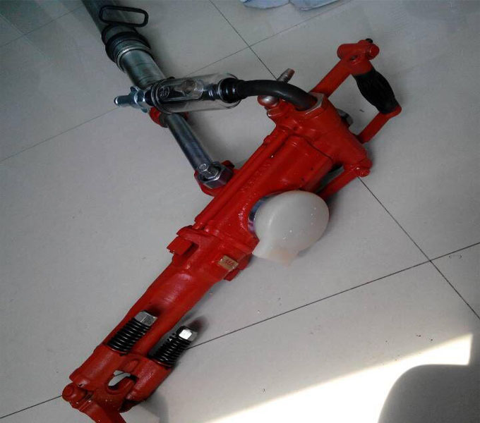 7665MZ系列雙級(jí)氣腿鑿巖機(jī)