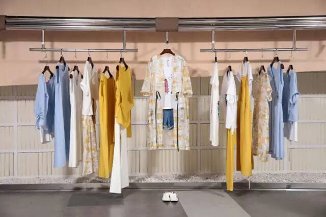 一三國際That's all2017春夏，深圳專柜品牌女裝庫存批 一三國際2017春夏