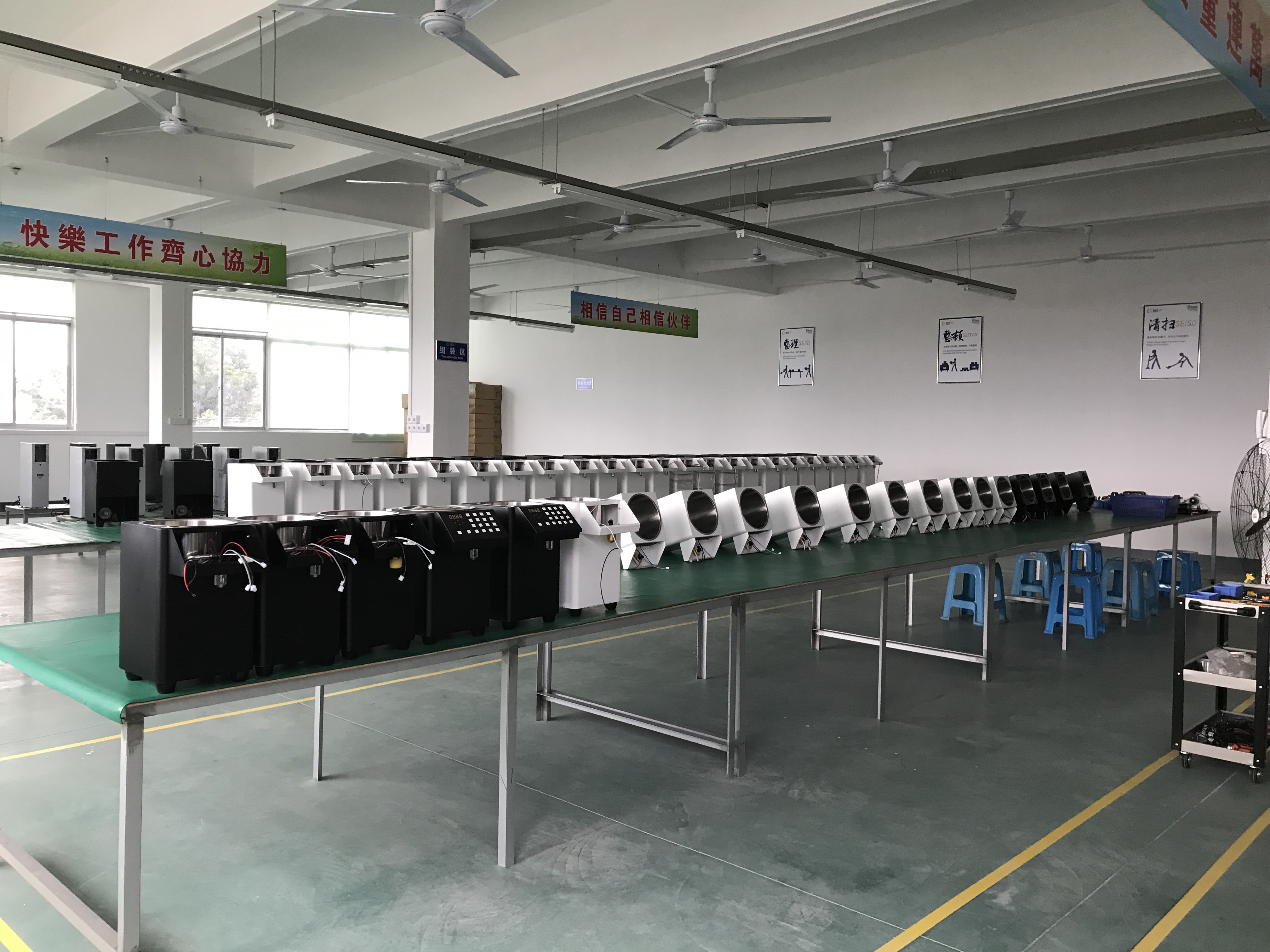 廈門茶餐廳吧臺(tái)設(shè)備果糖機(jī)特價(jià) 合一果糖機(jī)16全自動(dòng)果糖定量機(jī)