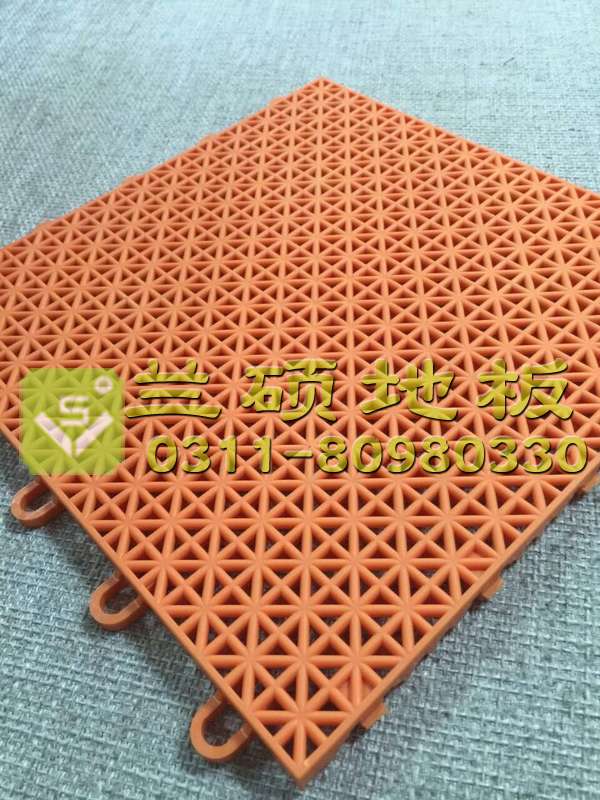 懸浮式拼裝地板