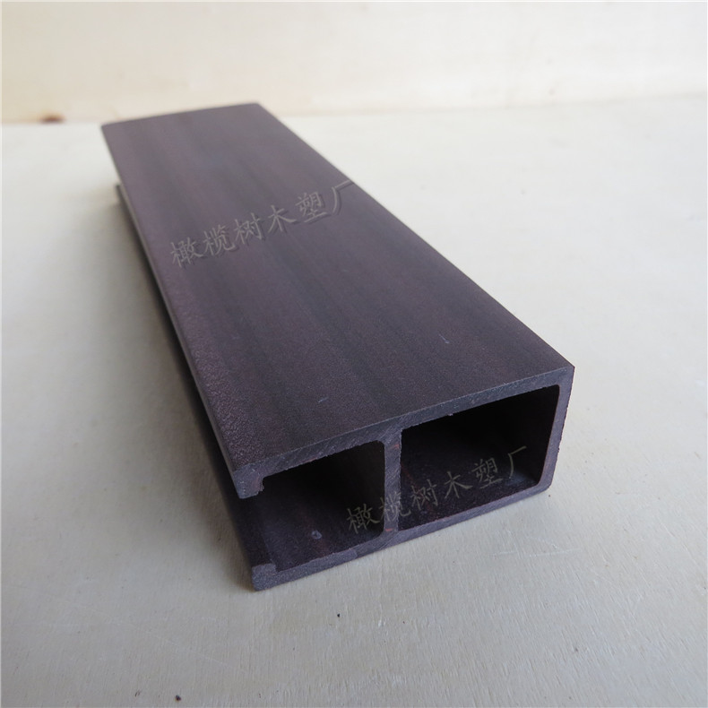 天花吊頂25*50pvc生態(tài)木裝酒店吊頂裝飾格柵鏤空U型卡扣   天花吊頂25*50U型卡扣