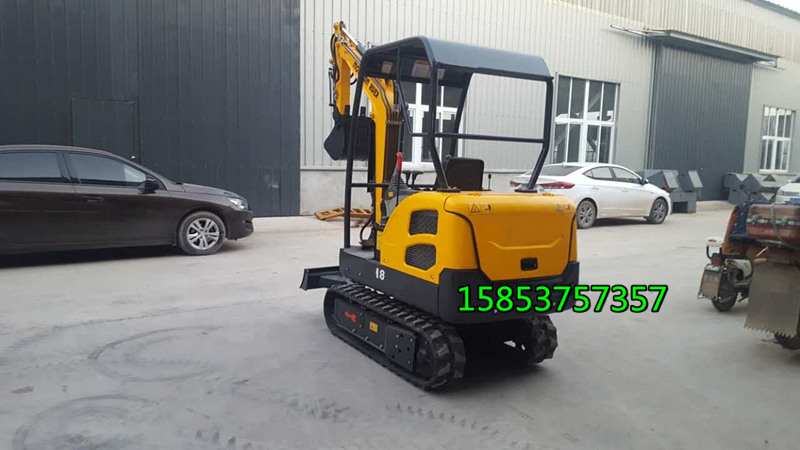 科普發(fā)動機的小挖機詳情