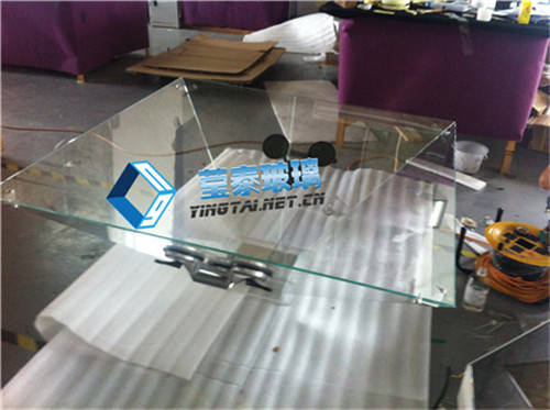 全息投影玻璃柜 單面成像玻璃360度無縫全息玻璃 上海全息玻璃加工