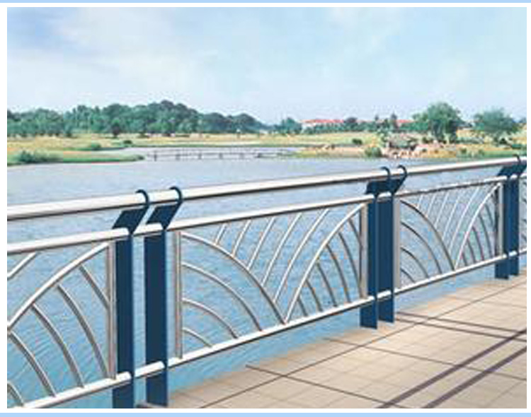 不銹鋼樓梯陽臺玻璃護欄立柱 樓梯欄桿 扶手樓梯護欄欄桿  歡迎來電定制 南昌橋梁欄桿