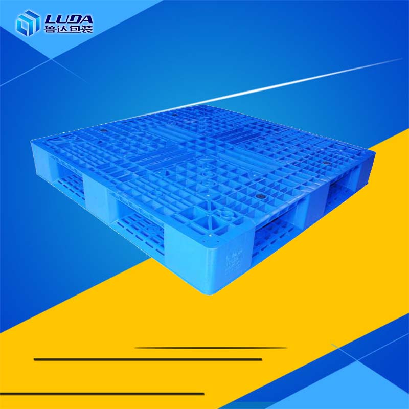 雙面防滑塑料墊倉板廠家直銷 雙面塑料墊倉板有哪些規(guī)格 雙面滾塑托盤選哪家