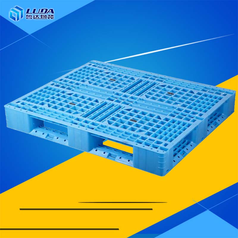 雙面防滑塑料墊倉板廠家直銷 雙面塑料墊倉板有哪些規(guī)格 雙面滾塑托盤選哪家