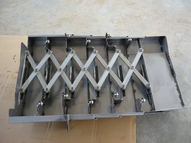 優(yōu)質機床鋼板防護罩生產廠家