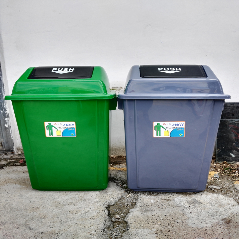 廠家批發(fā)塑料戶外垃圾桶商業(yè)帶蓋加厚小區(qū)環(huán)衛(wèi)室外 翻蓋垃圾桶30L