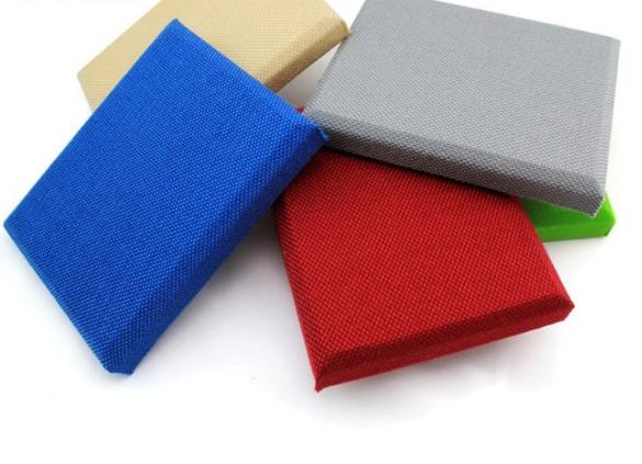 電影院吸聲皮革布藝 會議室法院吸音防撞軟包  吸聲皮革布藝供應(yīng)批發(fā) 全國吸聲皮革布藝出售