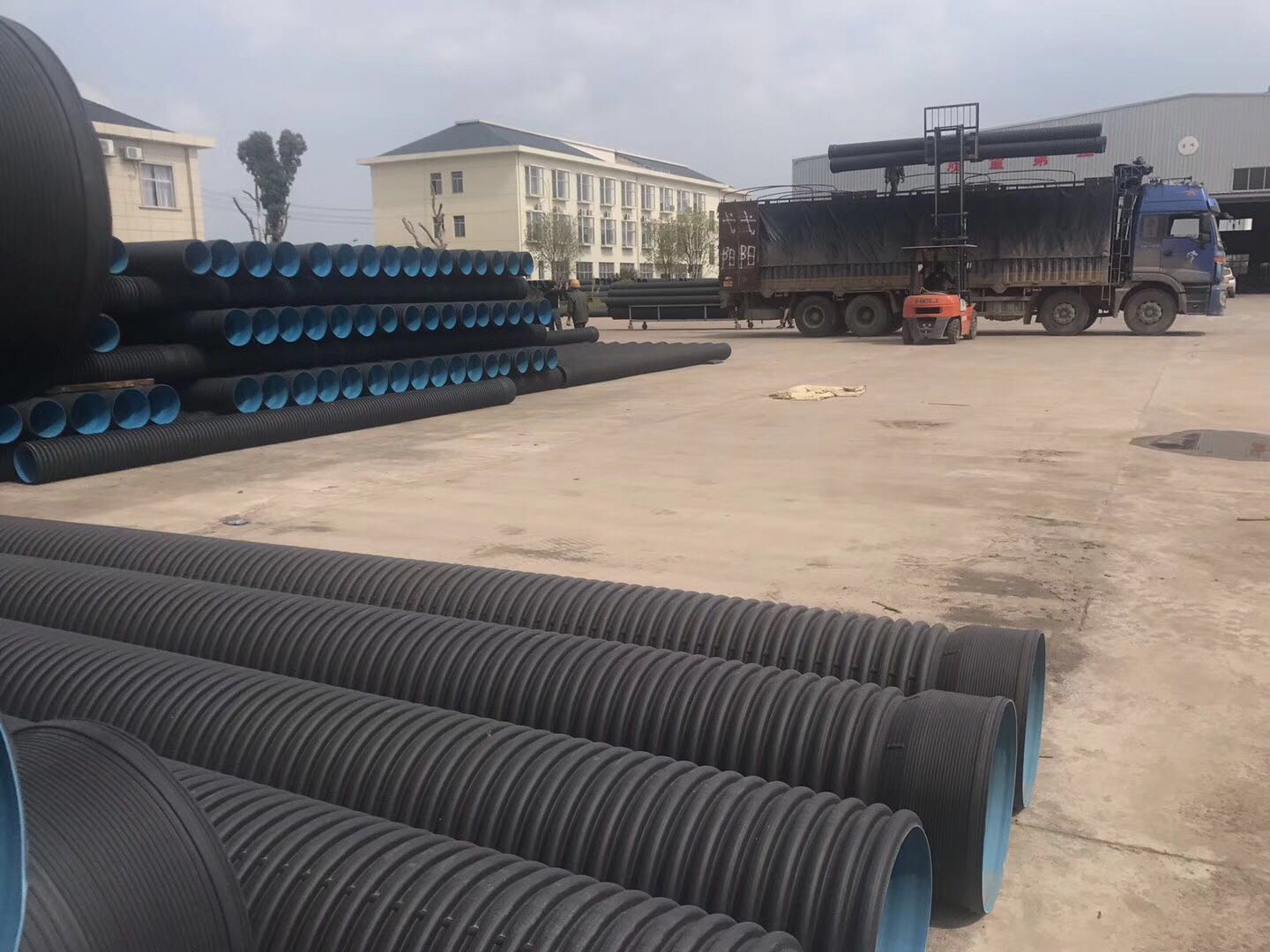 HDPE雙壁波紋管/排污管/江西生產(chǎn)廠家 HDPE雙壁波紋管/波紋管江西廠 波紋管江西廠家/波紋管工廠