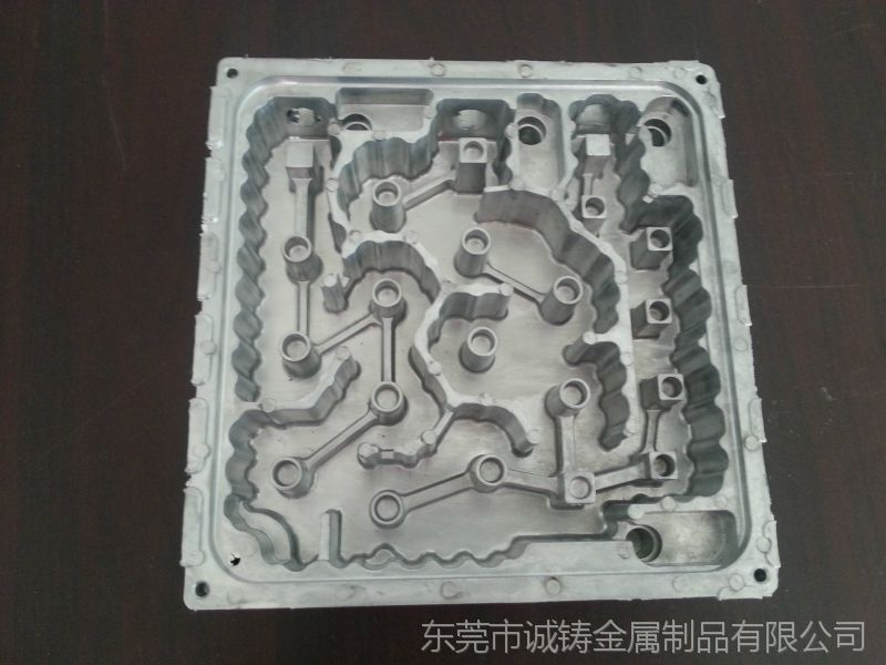 蘇州壓鑄件去毛刺-中創(chuàng)