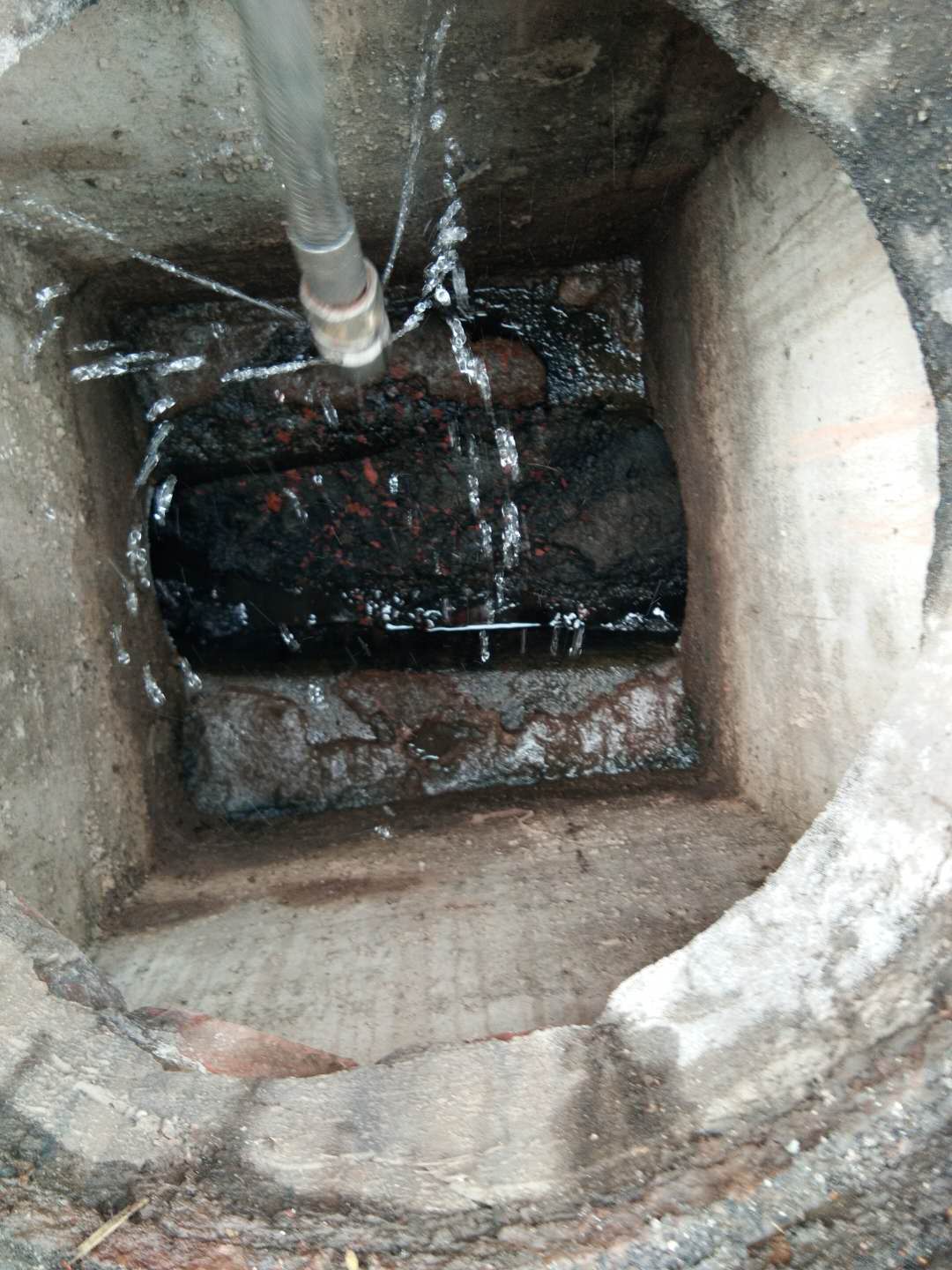 上海普陀區(qū)管道疏通管道清理高壓清洗化糞池清淤管道檢測管道CCTV檢測管道維修改造 疏通 清洗 抽糞管道CCTV檢測