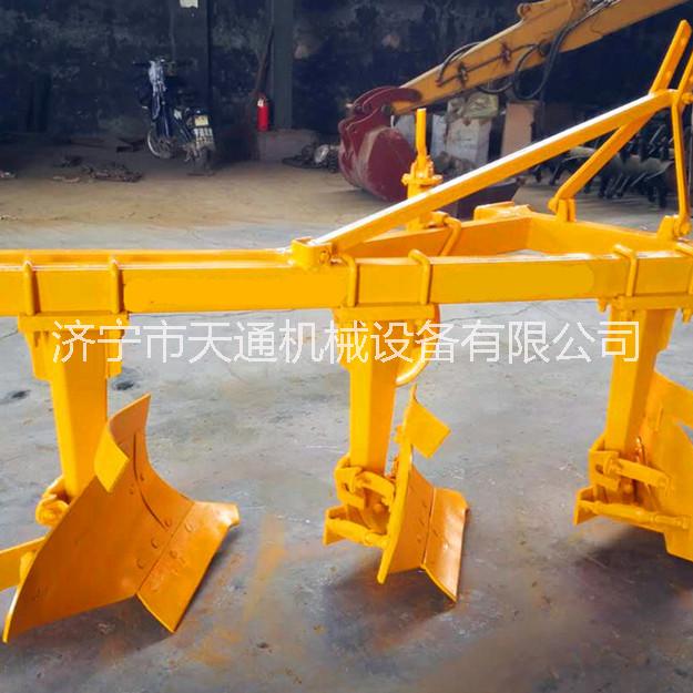 翻轉(zhuǎn)鏵犁、液壓鏵犁、翻轉(zhuǎn)液壓鏵犁