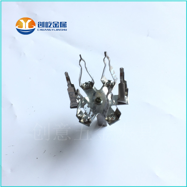 手機套噴油彈叉片相關(guān)新聞資料  半自動噴掛具彈片