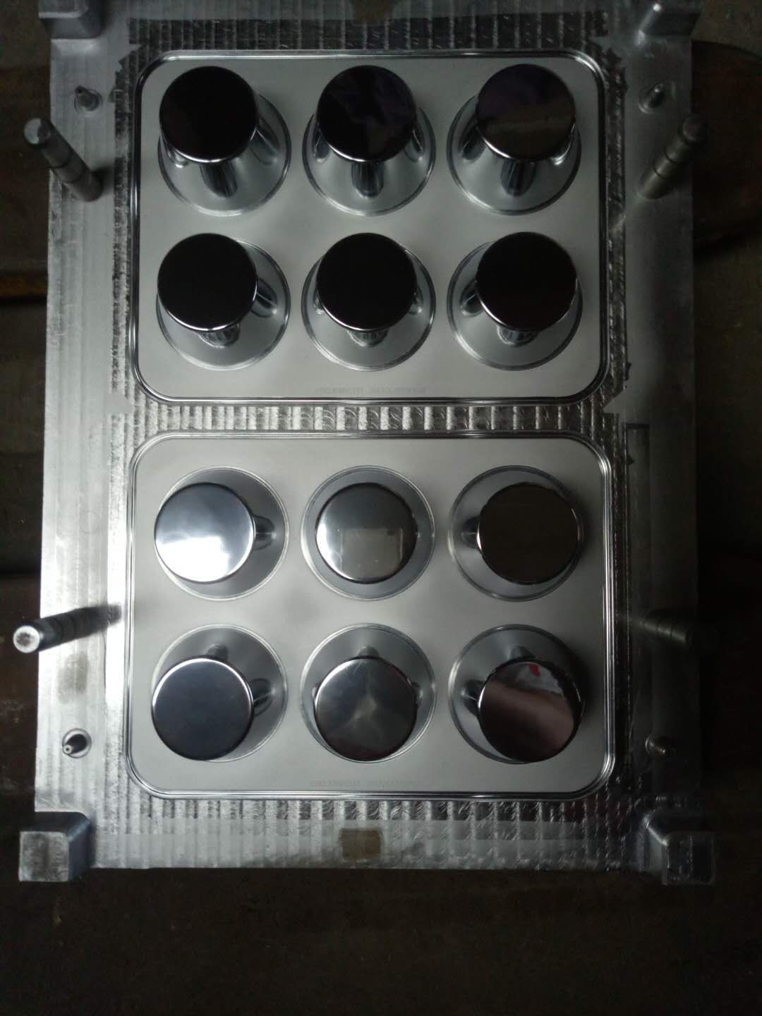 供應(yīng)鳳崗硅膠模具拋光鍍鉻，供應(yīng)清溪橡膠模拋光鍍鉻加工， 供應(yīng)清溪橡膠模具拋光鍍硬鉻加工