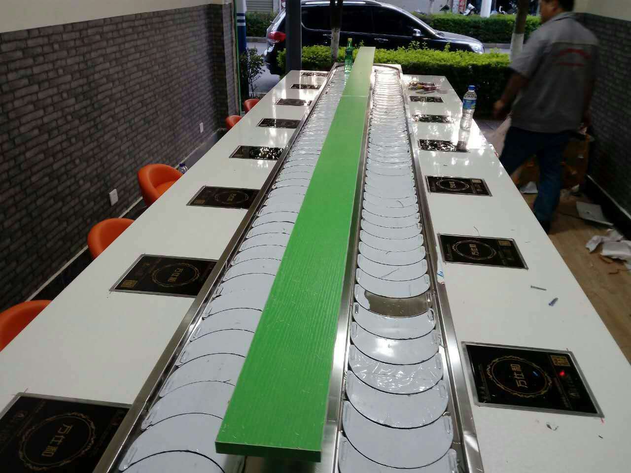 萬仕和回轉(zhuǎn)火鍋設(shè)備 自助火鍋設(shè)備 回轉(zhuǎn)火鍋設(shè)備廠家直銷