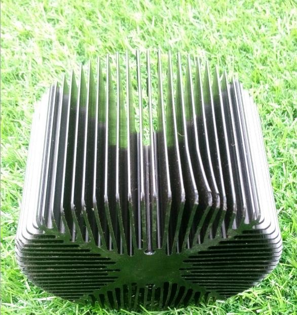 太陽花散熱器鋁型材 led散熱器鋁型材 工業(yè)散熱器鋁型材可開模