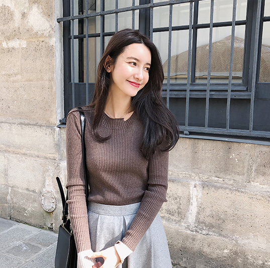 針織衫圓領(lǐng)套頭打底衫修身顯瘦長袖百搭打底衫撞色針織