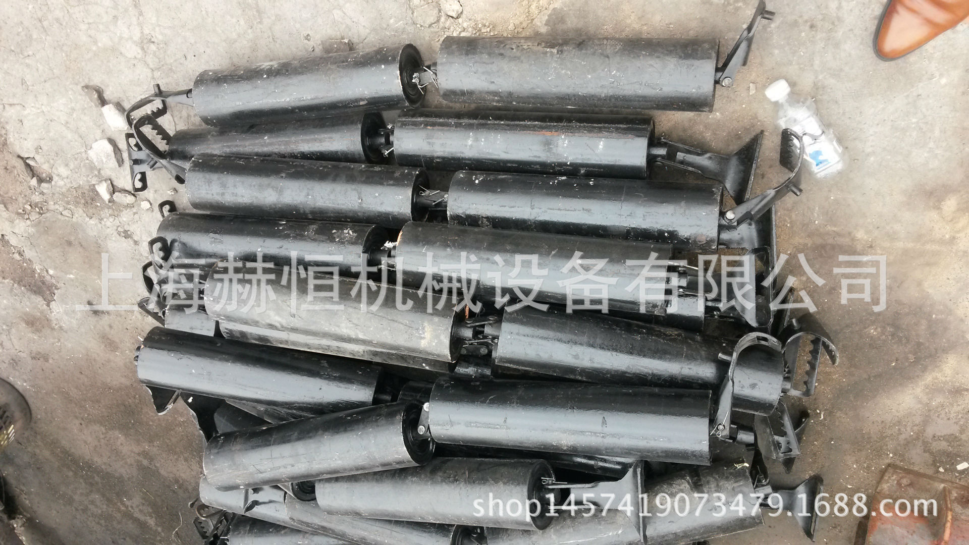 掘進(jìn)機(jī)配件緩沖托輥直托輥二運(yùn)托輥Y2.16三一佳木斯掘進(jìn)機(jī)配件