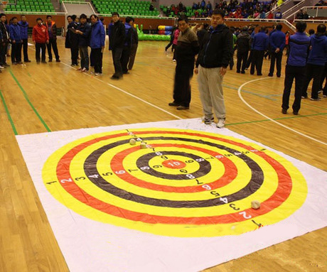 趣味運(yùn)動(dòng)會(huì)沙包擲準(zhǔn)游戲 投沙包游戲規(guī)則 企業(yè)運(yùn)動(dòng)會(huì)器材