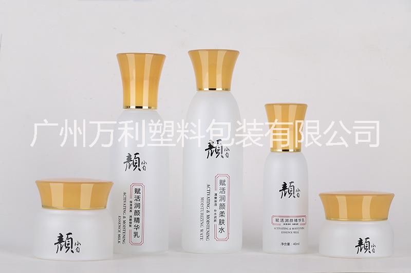 玻璃瓶烤漆，烤漆玻璃瓶，玻璃烤漆瓶，玻璃瓶烤漆廠，玻璃瓶烤漆加工廠家