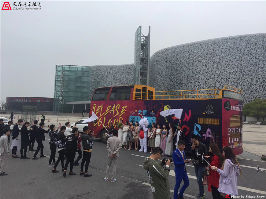 上海雙層巴士出租-雙層巴士租賃公司-敞篷大巴出租費(fèi)用