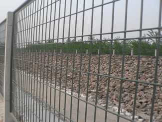 鐵路護(hù)欄網(wǎng)廠家 成都鐵路護(hù)欄網(wǎng)供應(yīng)商 鐵路護(hù)欄網(wǎng)直銷 鐵路護(hù)欄網(wǎng)