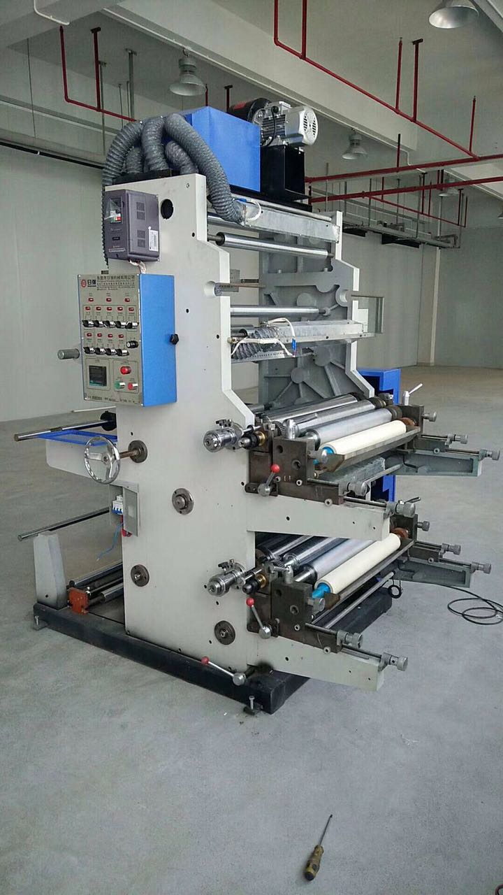 膠版印刷機、廣東膠版印刷機價格、東莞膠版印刷機生產(chǎn)廠家