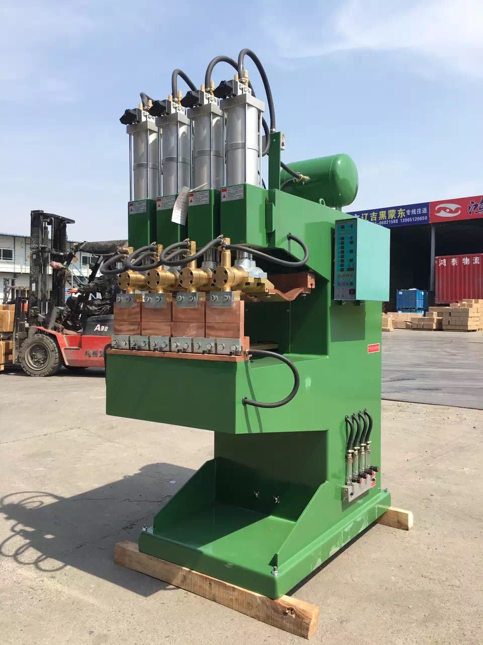 網(wǎng)片排焊機(jī)新鄉(xiāng)鋼筋網(wǎng)片排焊機(jī)生產(chǎn)廠家