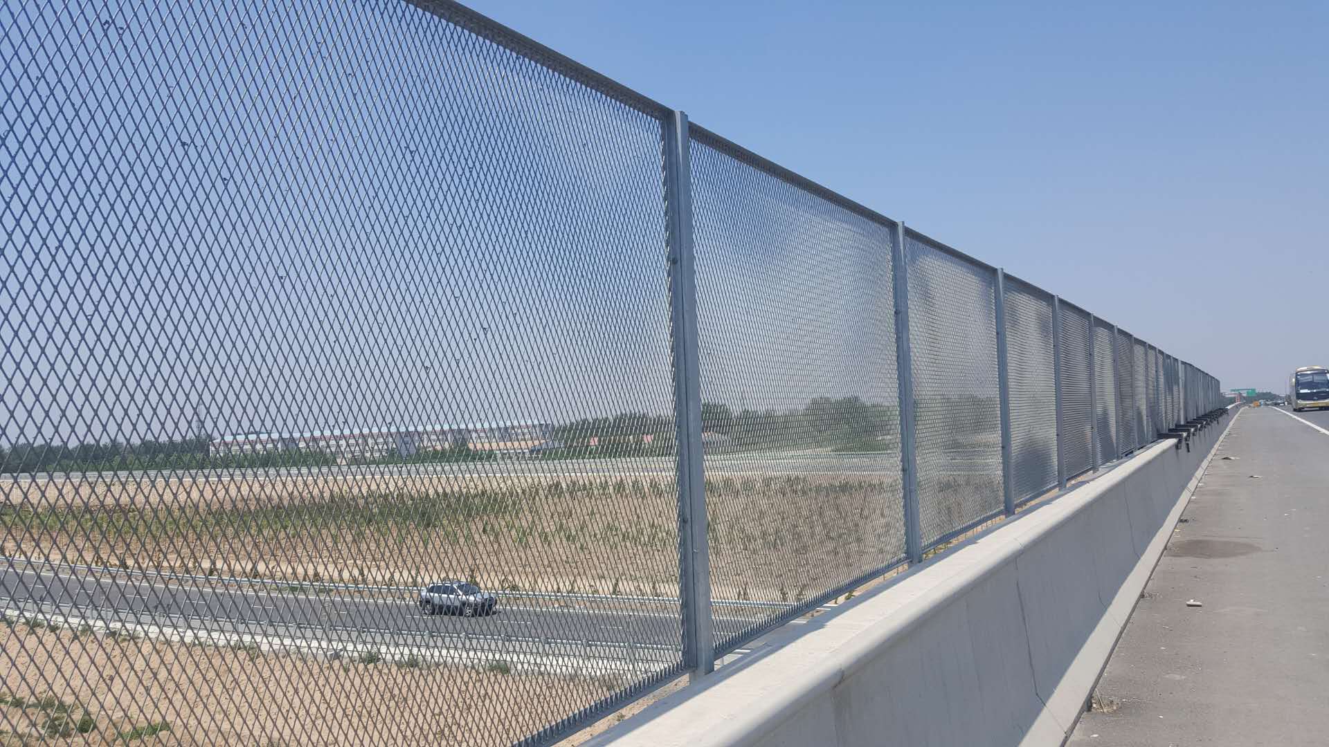 橋梁防護網(wǎng)、衡水橋梁防護網(wǎng)批發(fā)、安平橋梁防護網(wǎng)廠家直銷