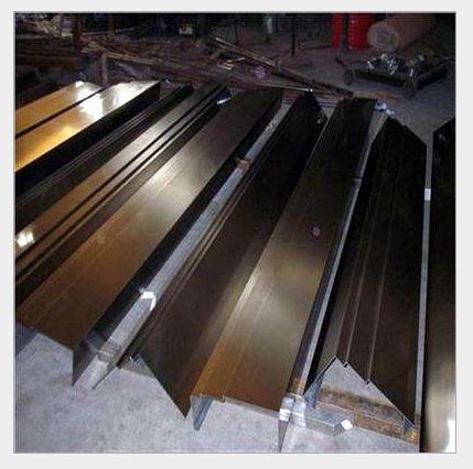 不銹鋼板材加工，鈑金加工，開槽彎。門套，踢腳線，鍍鈦板