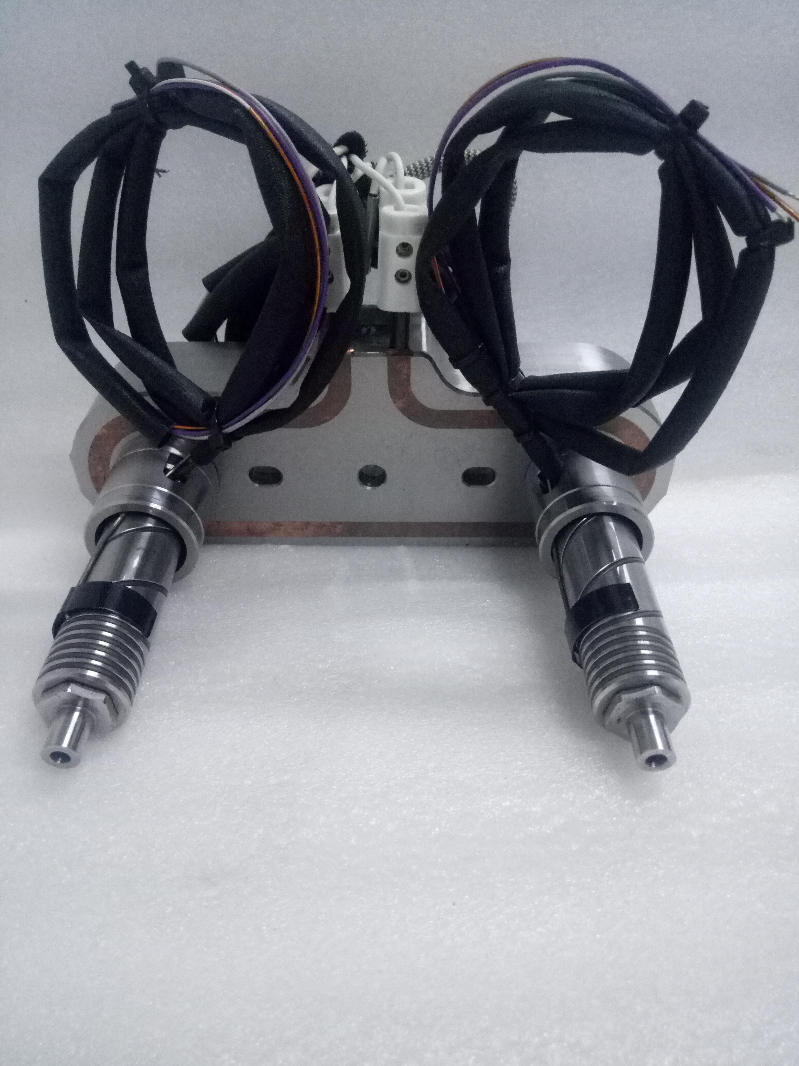 熱流道 熱流道廠家直銷 熱流道供應(yīng)商 熱流道生產(chǎn)廠 熱流道廠家定做