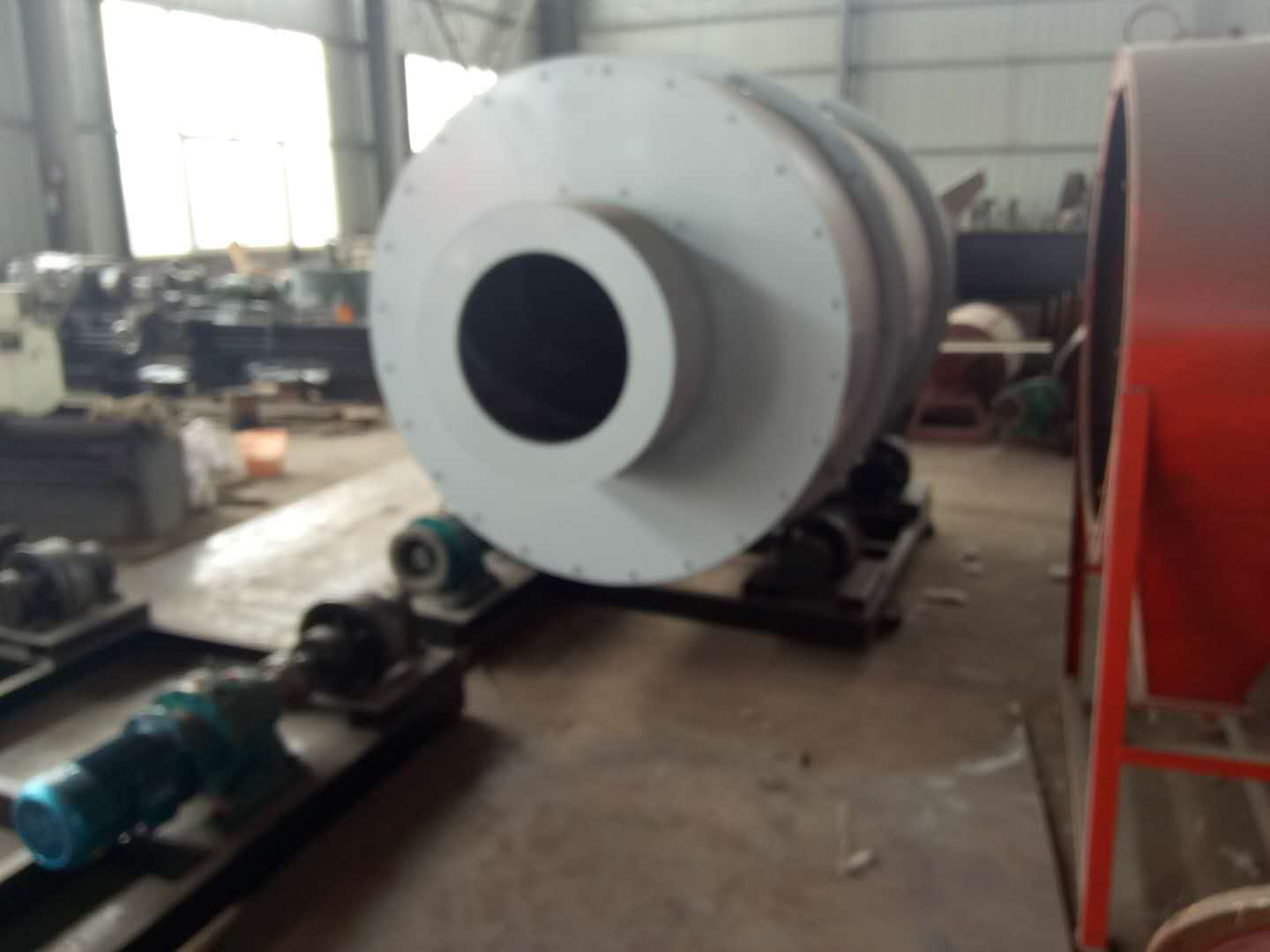 三筒烘干機、三筒烘干機生產(chǎn)廠家、鄭州三筒烘干機售價