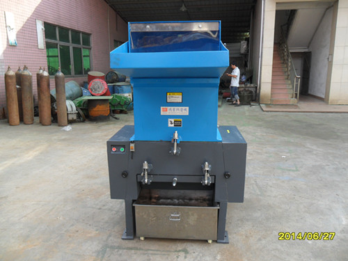 鴻業(yè)興HYFA-600 強(qiáng)力破碎機(jī)價(jià)格 塑料破碎機(jī)生產(chǎn)廠家
