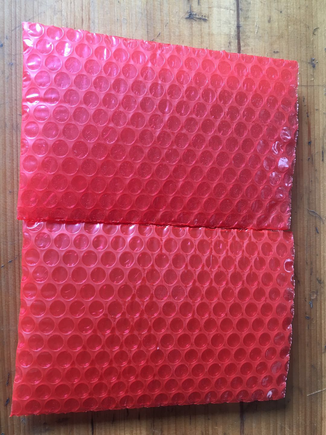 紅色PE氣泡袋、PE氣泡袋廠家直銷(xiāo)、廣東紅色PE氣泡袋批發(fā)