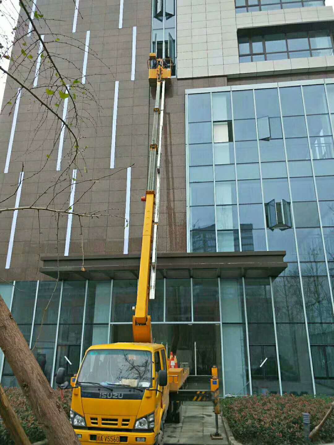 南沙高車出租 云梯車 路燈車 登高車出租電話出租價格南沙