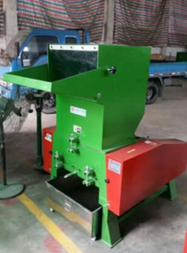 鴻業(yè)興塑料強力破碎機材質(zhì)保證，破碎機