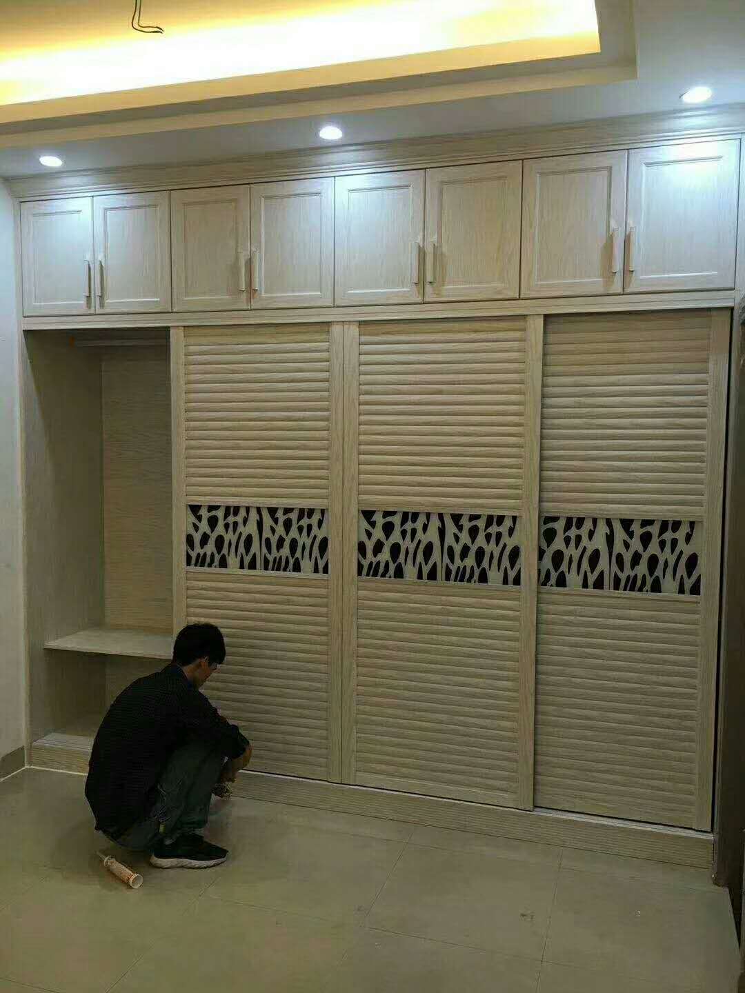 鋁合金鞋柜、廣州鋁合金鞋柜廠家、廣東鋁合金鞋柜批發(fā)