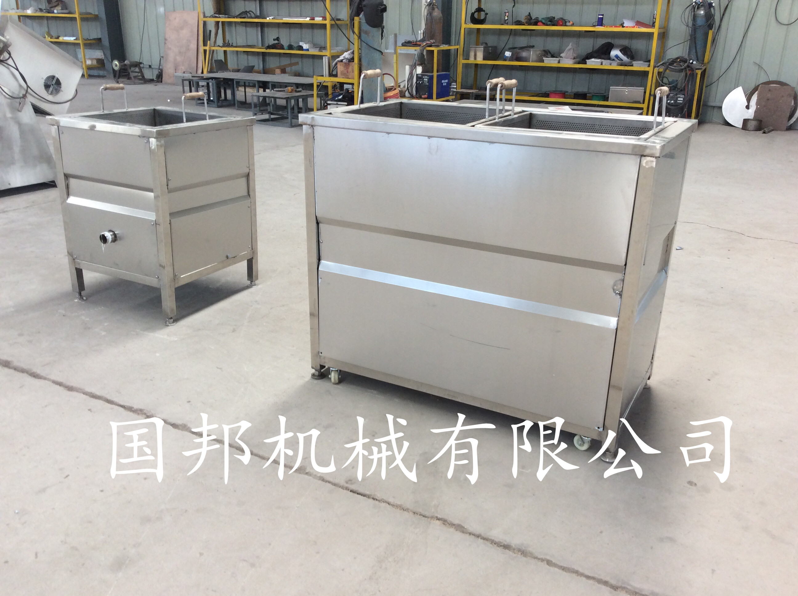 供應(yīng)饞貓豆腐干油炸機(jī)加工成套設(shè)備