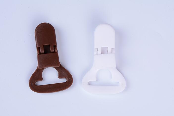 環(huán)保箱包扣具 恩梅箱包扣具 15MM小號(hào)箱包扣具 鉤扣旋轉(zhuǎn)掛鉤 箱包配件扣具