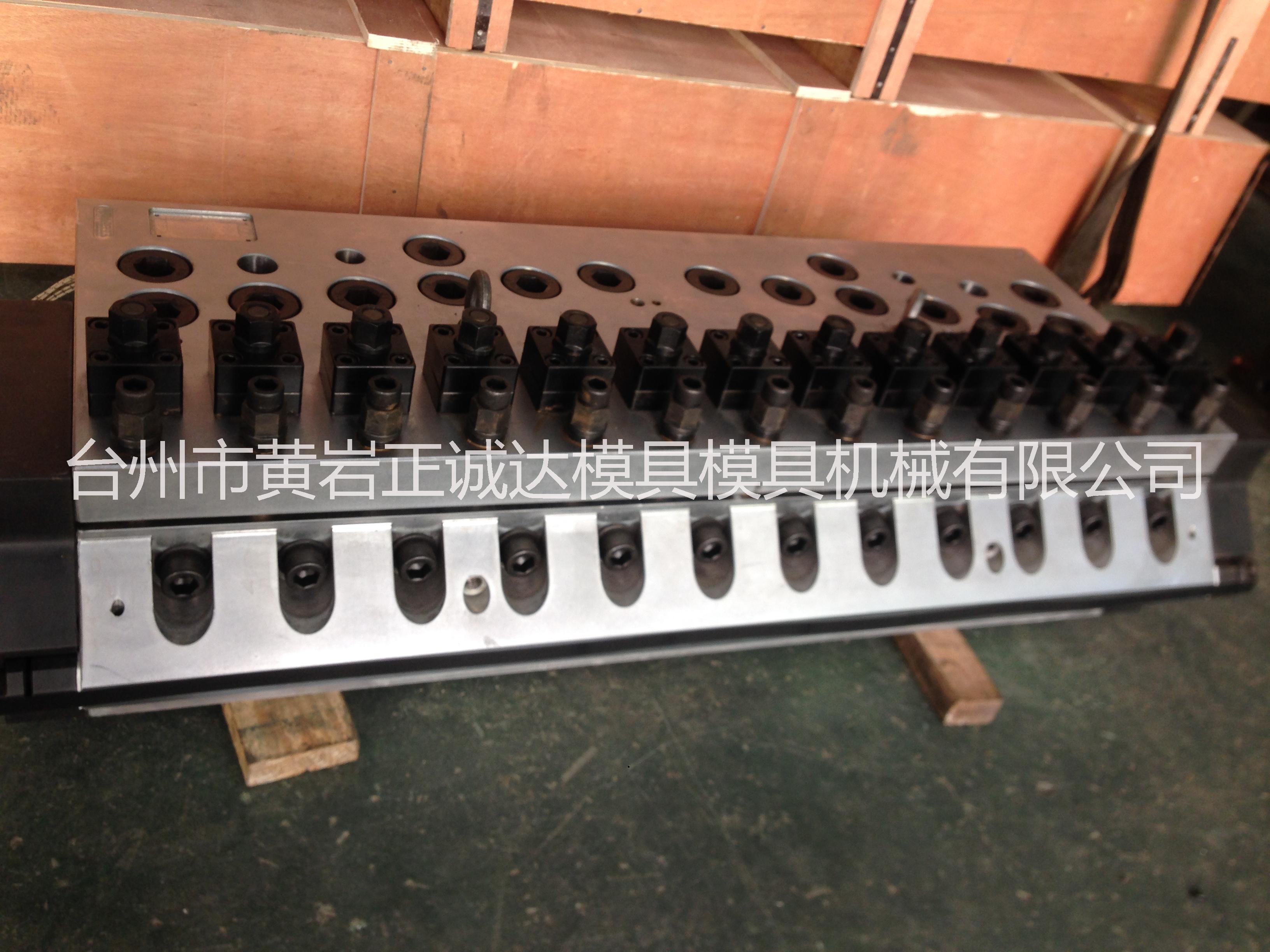 供應(yīng)塑料板材模具 PP PE PVC板材擠出模具