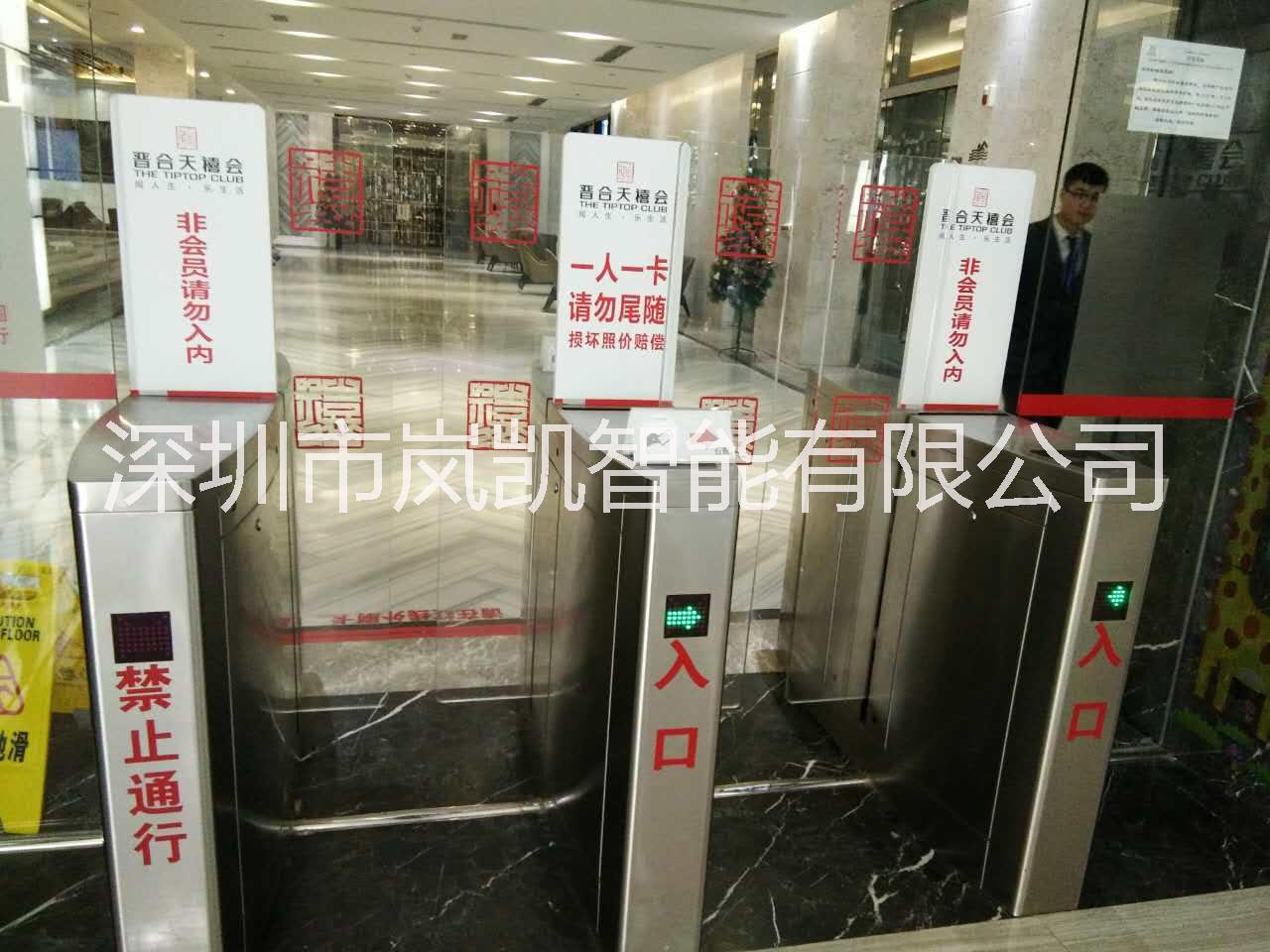 供應(yīng)*酒店平移門、賓館大翼閘、商務(wù)大廈平移門、*會(huì)所大翼閘