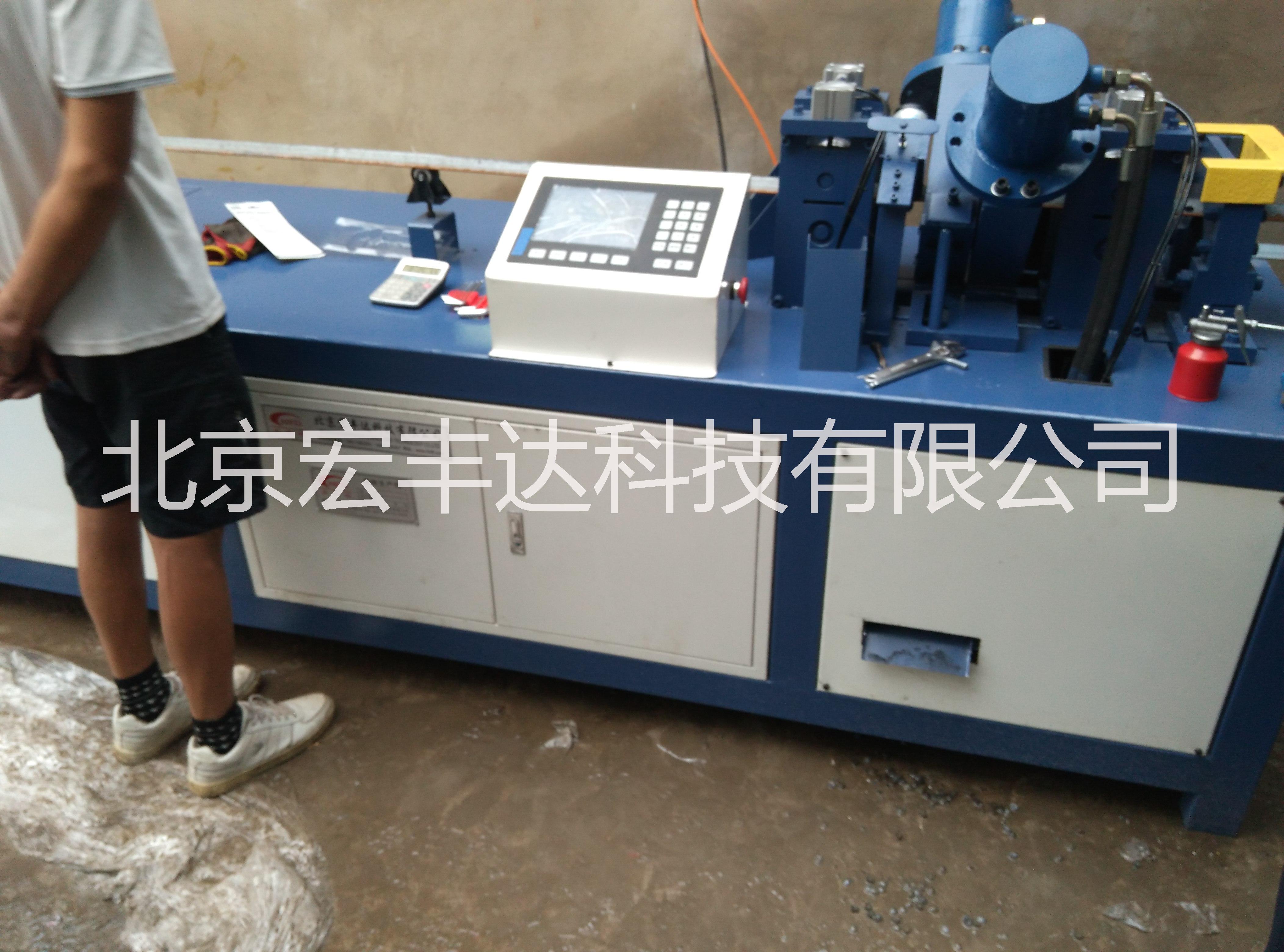 供應(yīng)北京宏豐達(dá)風(fēng)管生產(chǎn)線，沖床式角鋼法蘭生產(chǎn)線，角鋼法蘭機(jī)