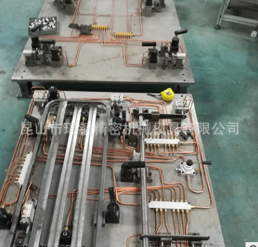 蘇州機器人焊接夾具廠家 蘇州機器人焊接夾具直銷 蘇州機器人焊接夾具制造商 蘇州機器人焊接夾具價格 蘇州機器人焊接夾