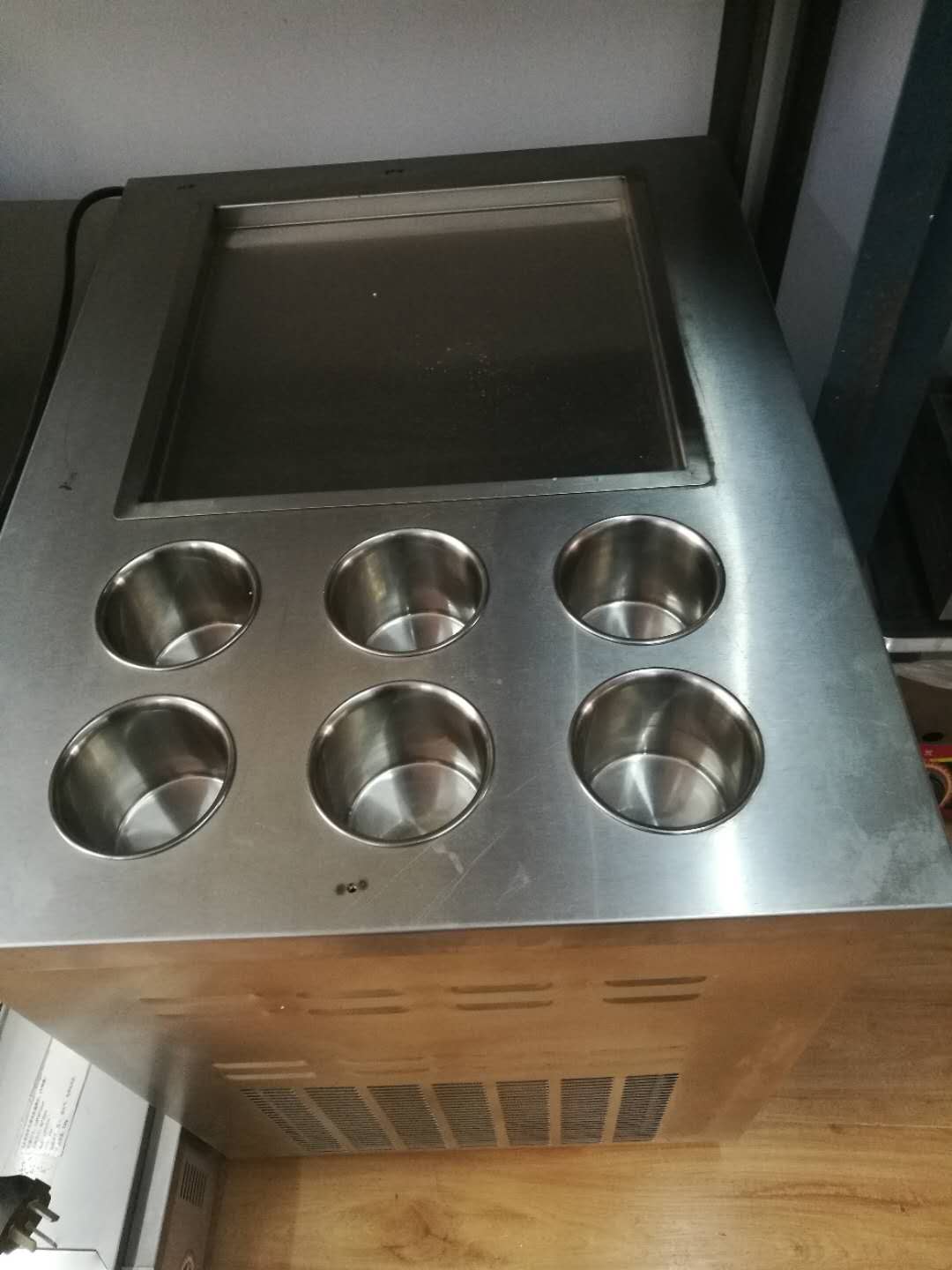 炒酸奶機(jī)炒酸奶粉原料供應(yīng)13043972798