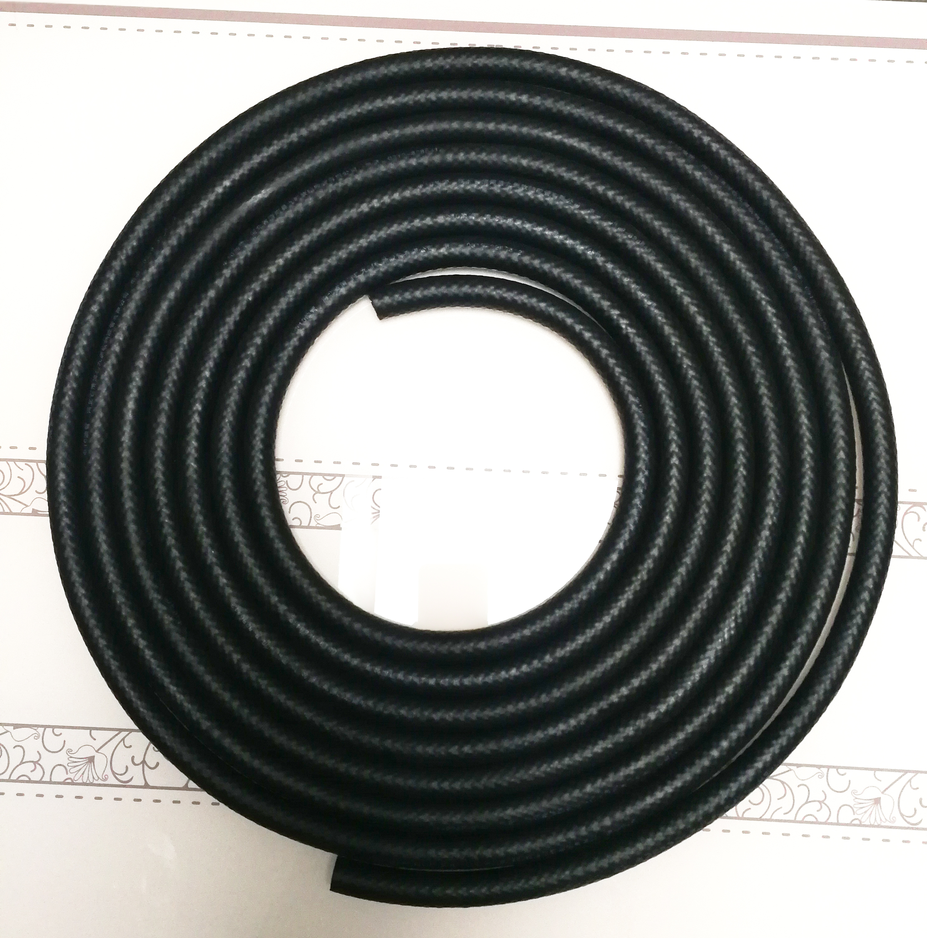 NBR丁晴汽車(chē)?yán)p繞膠管、丁晴汽車(chē)?yán)p繞膠管廠家、汽車(chē)?yán)p繞膠管價(jià)格、汽車(chē)?yán)p繞膠管采購(gòu)