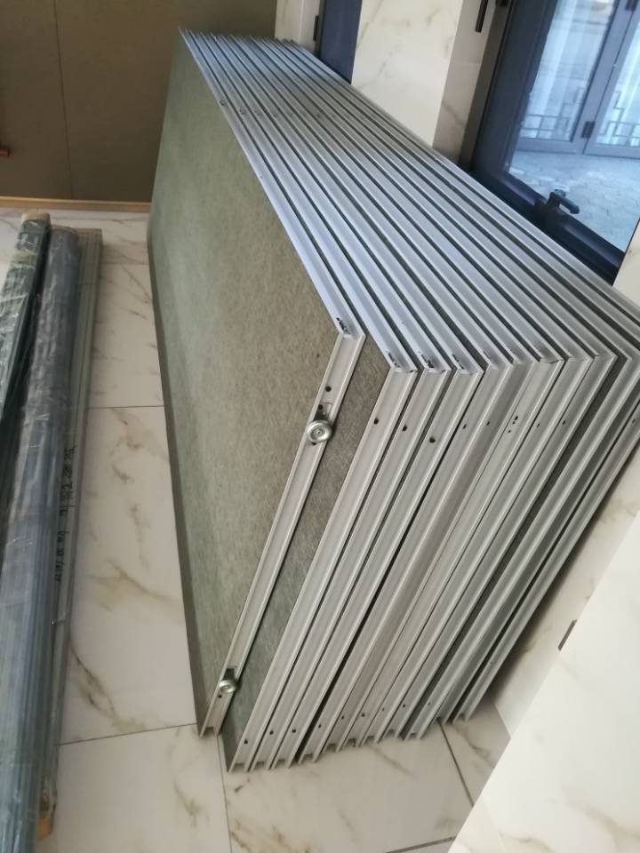 立欣的展板系列與展覽器材的聯(lián)系